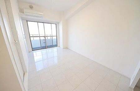 居室・リビング　★広々居室スペース★