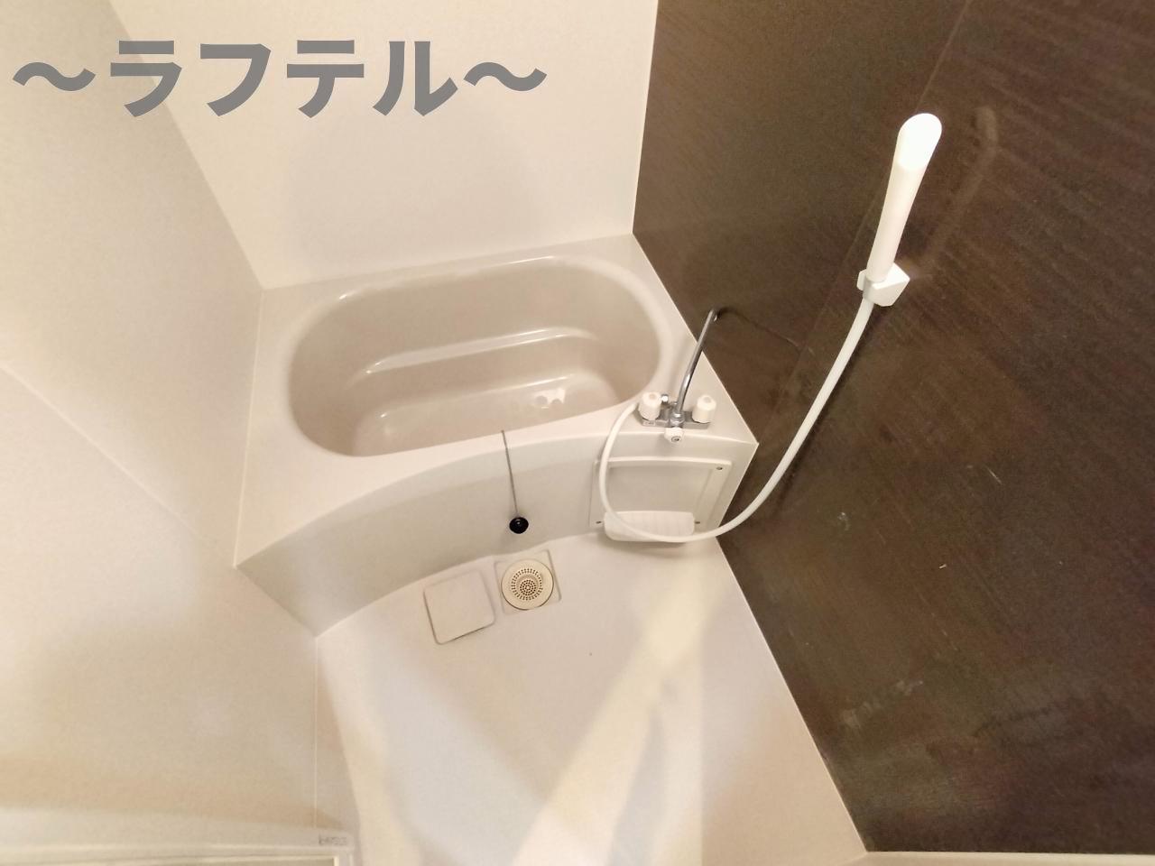 バス・シャワールーム　別号室イメージ写真