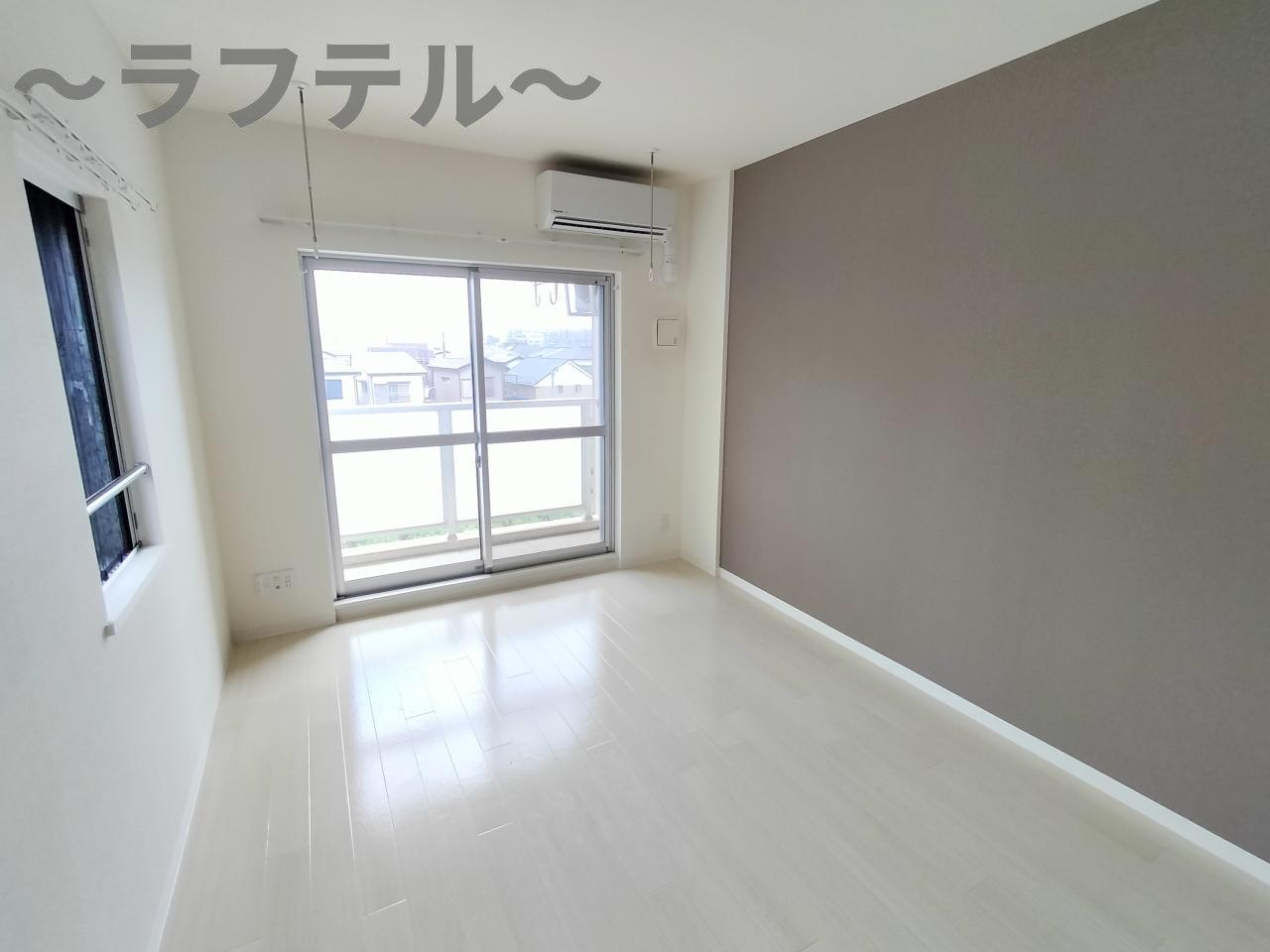 居室・リビング　別号室イメージ写真