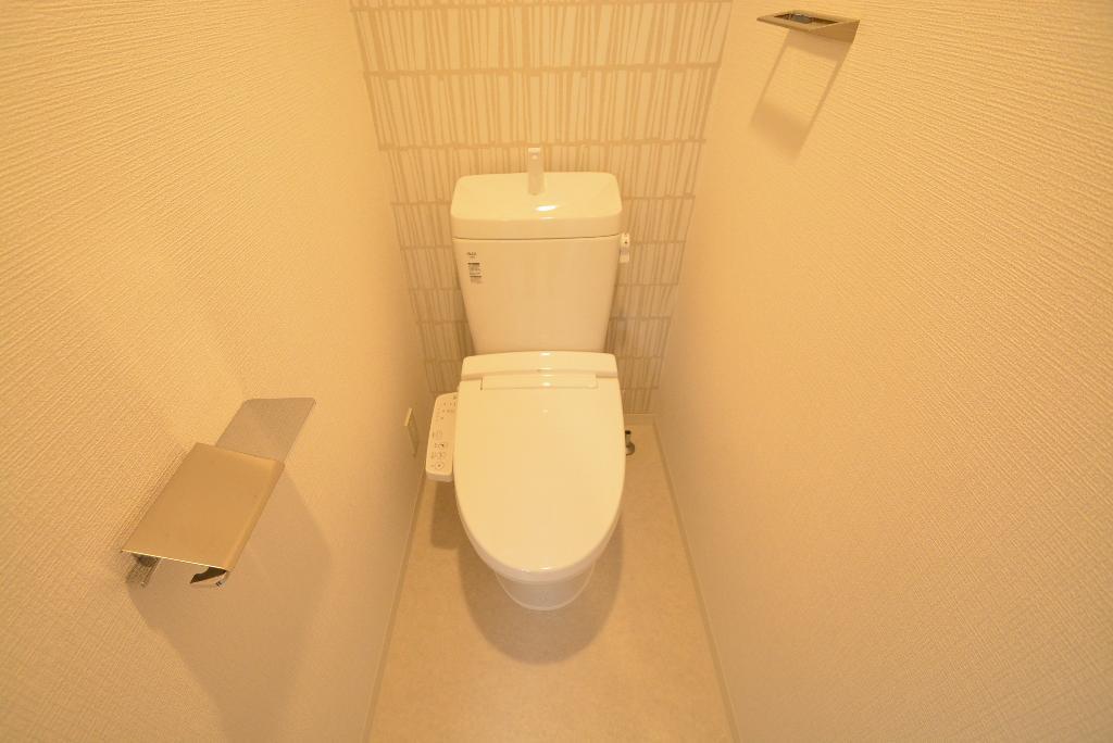 トイレ　シャワー付トイレ