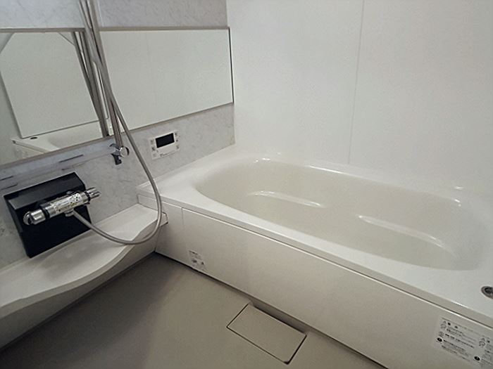 バス・シャワールーム