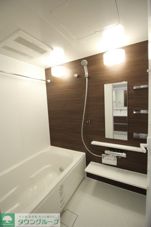 バス・シャワールーム