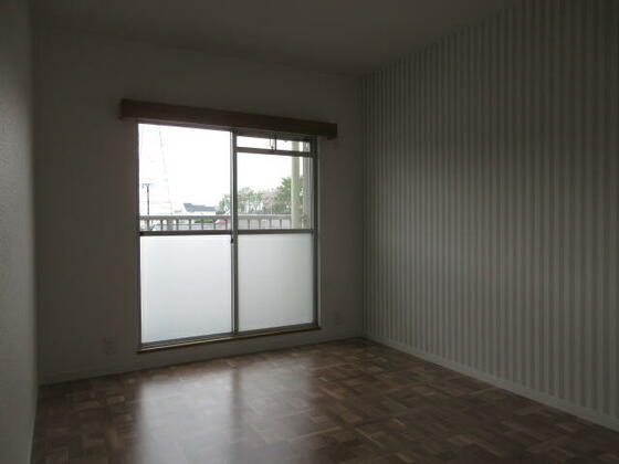 その他部屋・スペース　南側の洋室