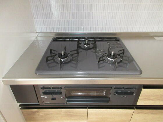 その他設備　便利な３口コンロ