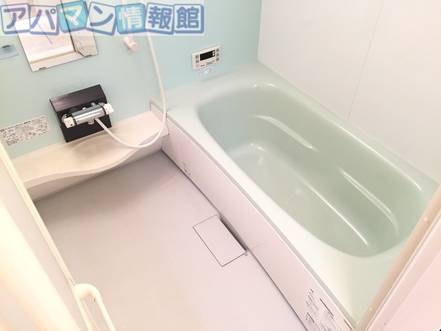 バス・シャワールーム　※別号室のお写真になります