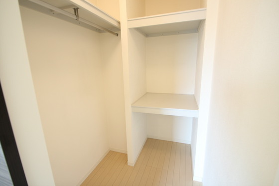 収納　※別部屋の写真です