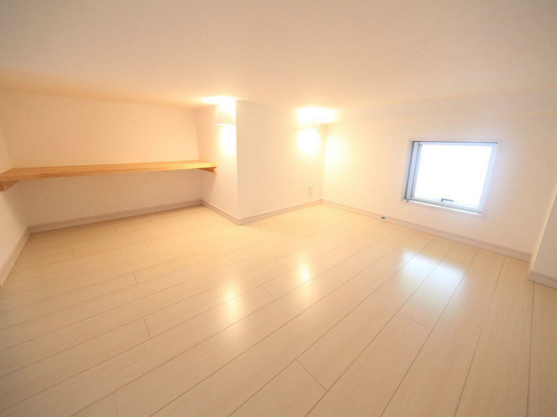 その他部屋・スペース　ロフト5.3帖（収納としてもお部屋としても使えます）