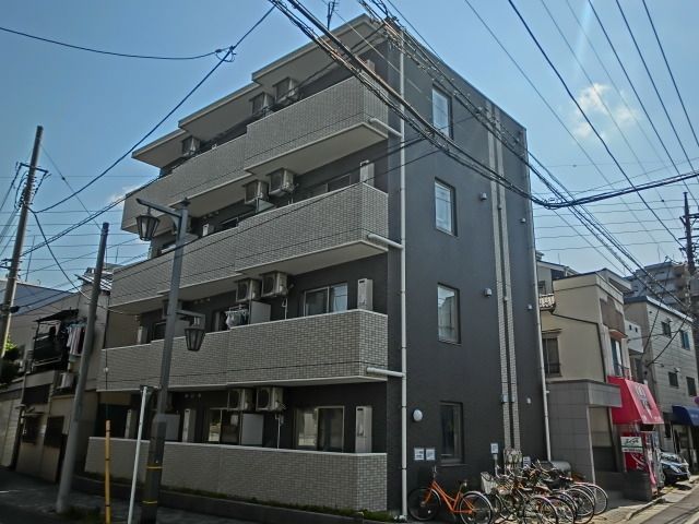 建物外観　始発駅徒歩8分