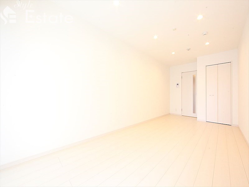 居室・リビング　内装