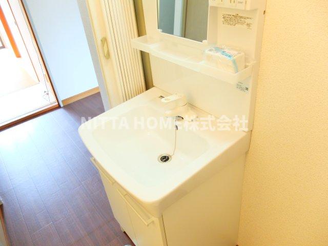 洗面設備　独立洗面化粧台もありますよ☆