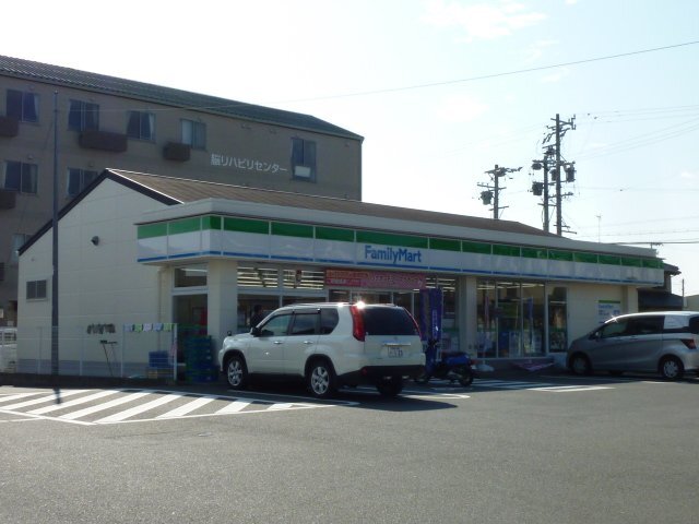 その他　ファミリーマート浜松志都呂店（その他）まで213m