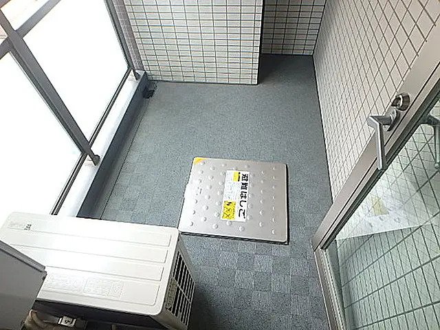 バルコニー　※同タイプ参考写真