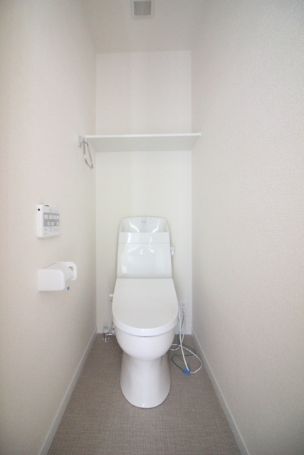 トイレ　トイレは洗浄便座付きです♪
