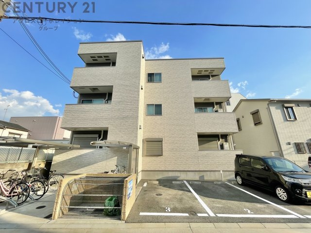 建物外観　オートロック付きで安心！