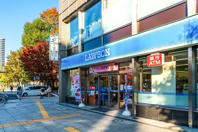 コンビニ　ローソン札幌大通西店（コンビニ）まで124m