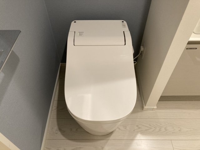 トイレ　ログ登戸ステーション
