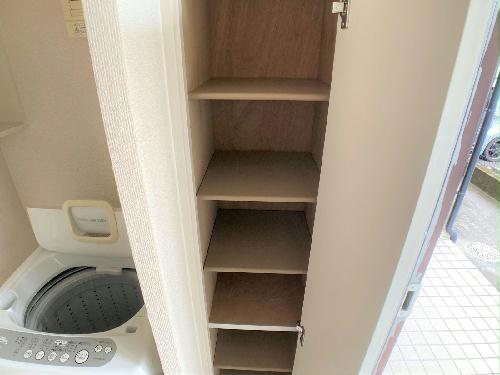 玄関　設備・使用は号室により異なる為、現況を優先致します。