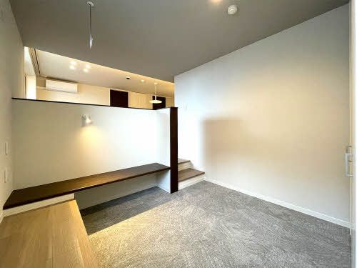 建物外観　ＧＲＡＮＤ　ＢＬＥＵ　ＤＥ　ＳＡＳＡＯＫＡ
