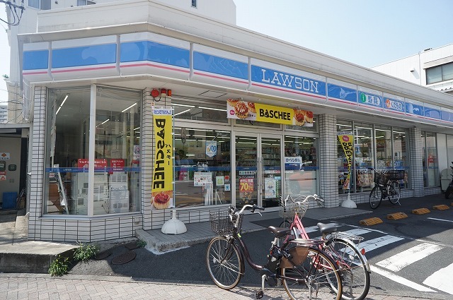 コンビニ　ローソン東雲店（コンビニ）まで177m