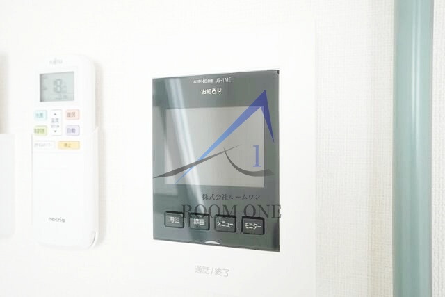 セキュリティ　モニター付インターホンです。