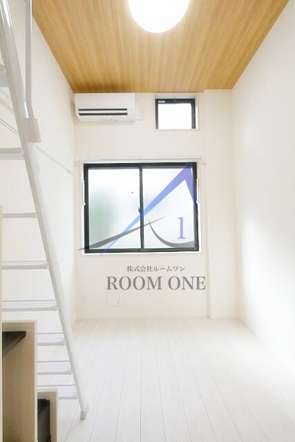 居室・リビング　洋室のお部屋です。