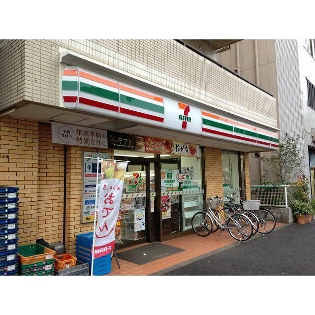 コンビニ　セブンイレブン川崎浜町3丁目店（コンビニ）まで550m