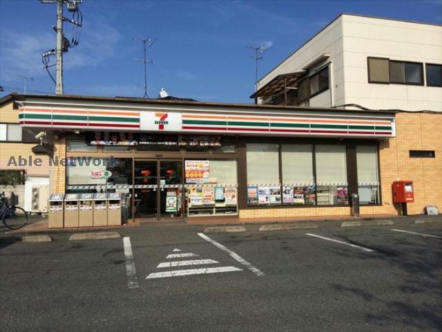 コンビニ　セブンイレブン加須川口2丁目店（コンビニ）まで332m