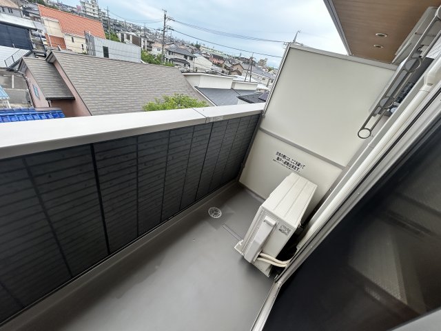 バルコニー　※写真は類似です