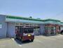 コンビニ　ファミリーマート六田店（コンビニ）まで420m