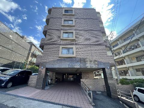 建物外観　外観写真（昼）