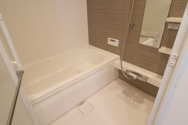 D-Invest田宮の風呂写真