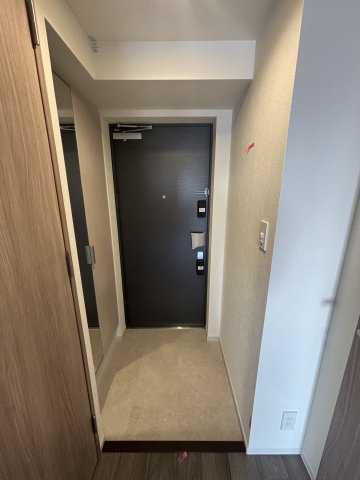 プレリス尼崎レーネヴィアの玄関写真