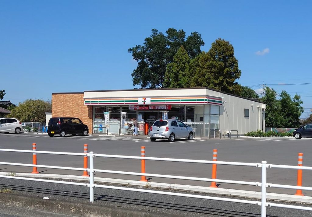 コンビニ　セブンイレブン 熊谷久保島店（コンビニ）まで520m