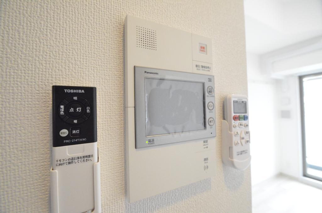 セキュリティ　カメラ付インターホン