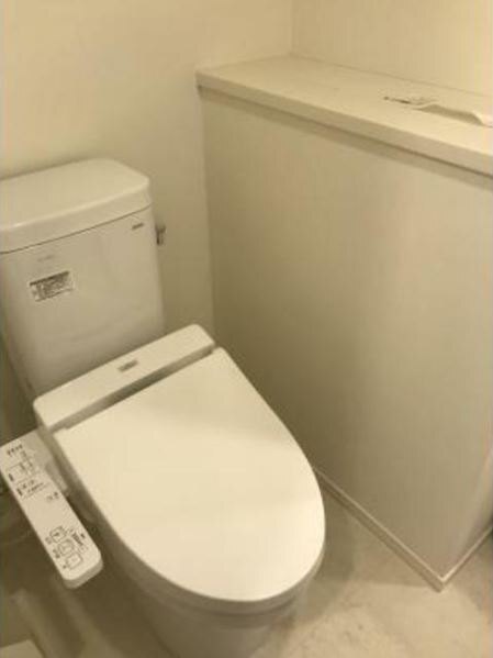 トイレ　別部屋参考写真