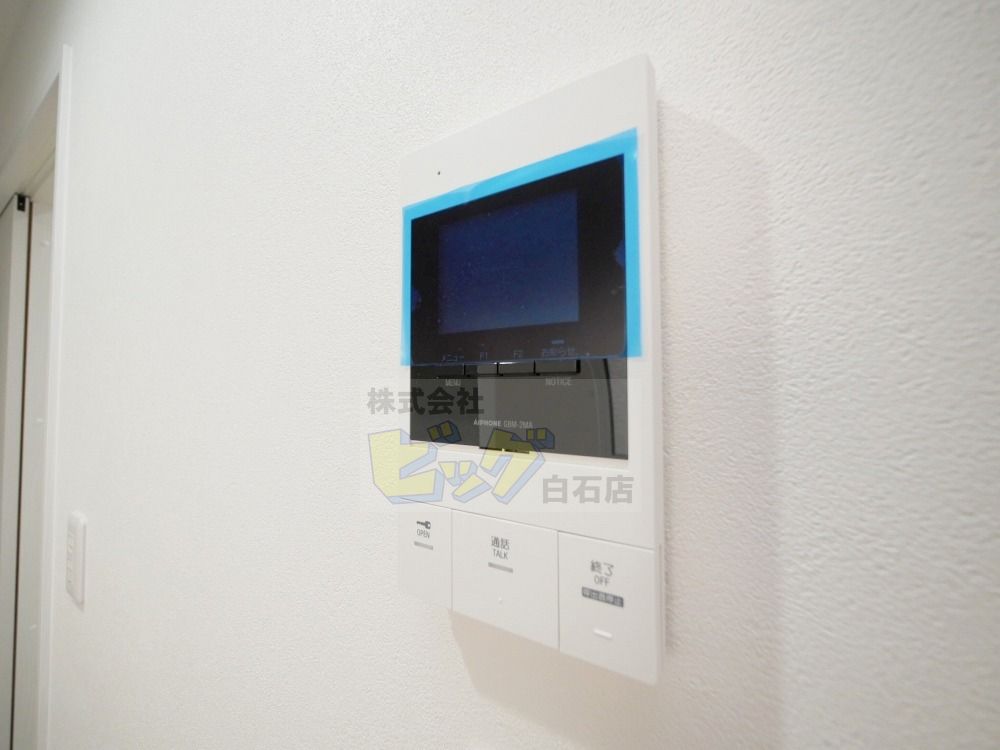 セキュリティ　防犯面で安心のＴＶモニターホン設備が付いています♪