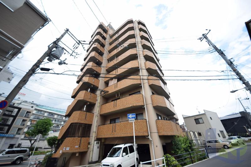 建物外観　重みのある外観