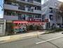 ドラックストア　トモズ 野沢店（ドラッグストア）まで625m