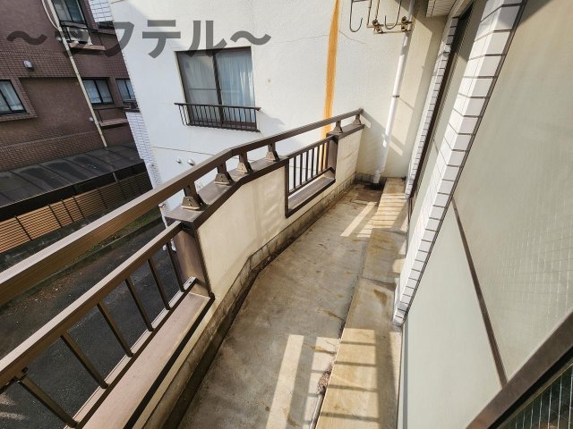 バルコニー　別部屋イメージ写真