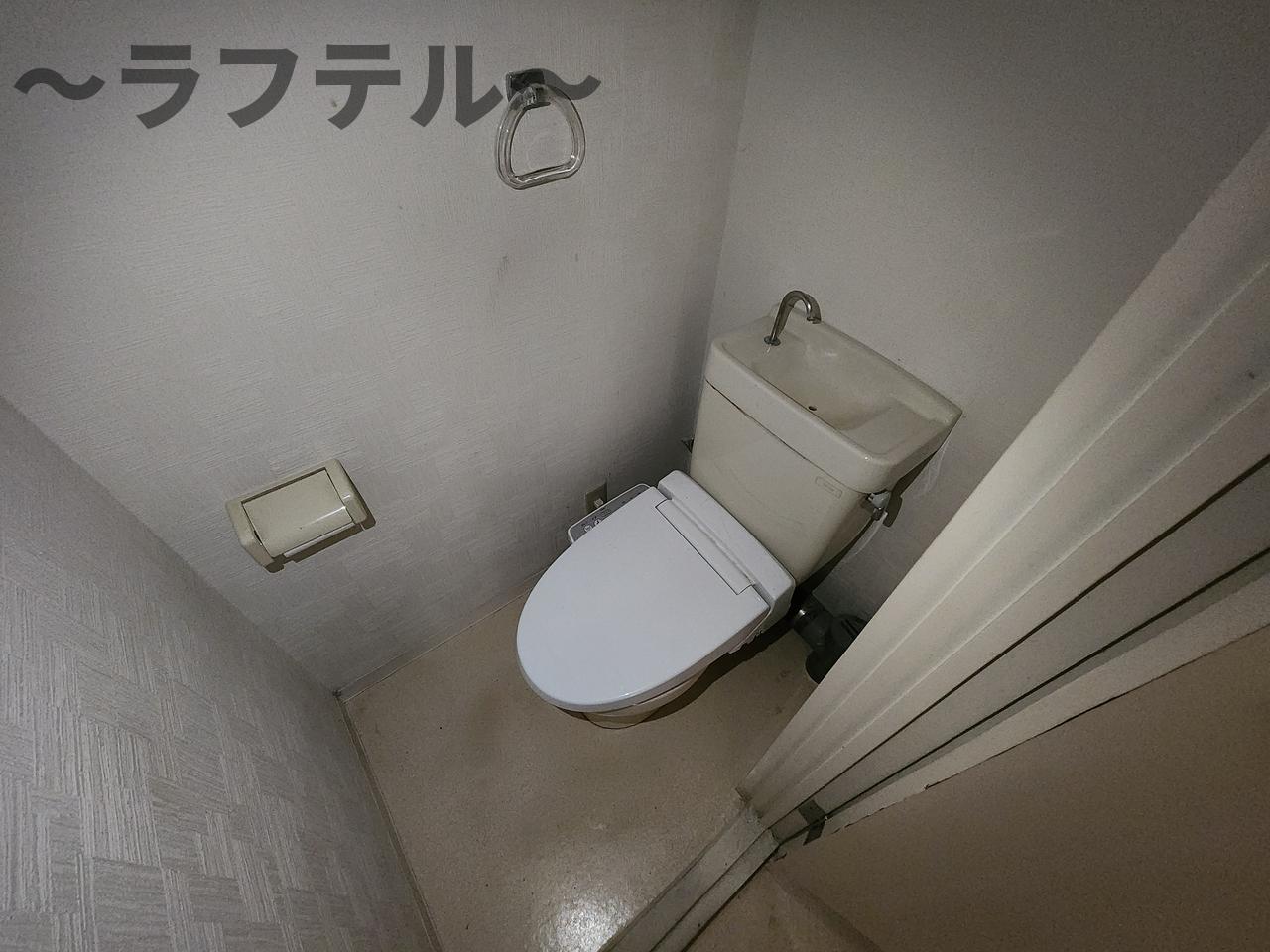 トイレ　別部屋イメージ写真