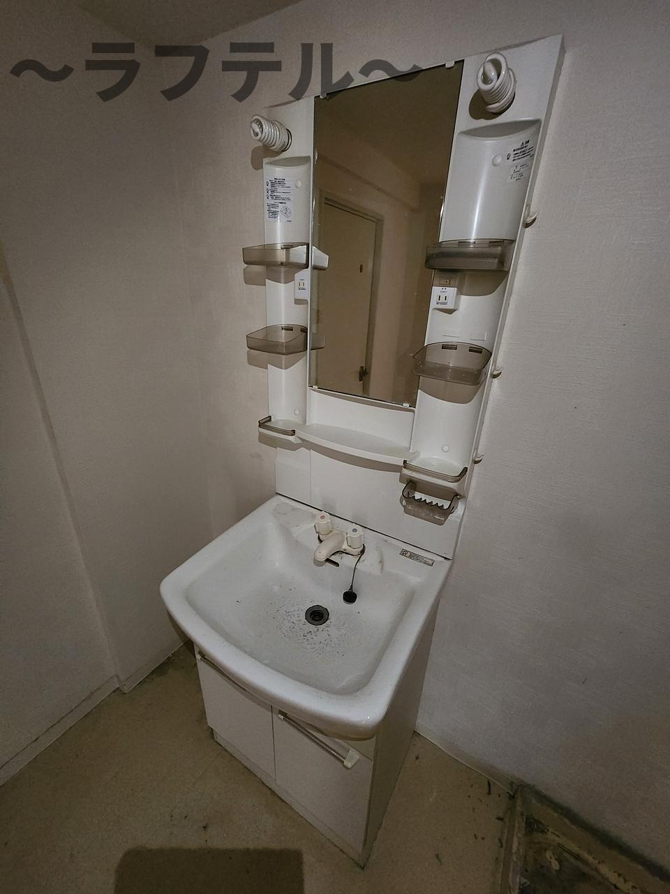 洗面設備　別部屋イメージ写真