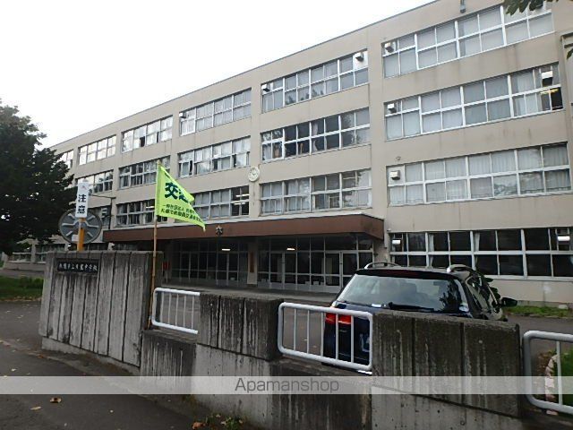 中学校　月寒中学校（中学校）まで167m