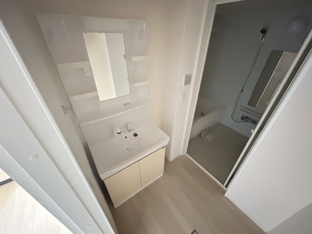 洗面設備　実際のお部屋です
