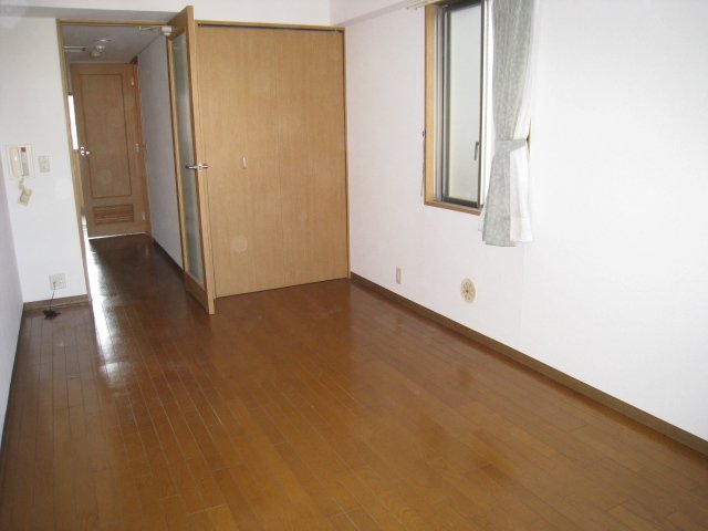 その他部屋・スペース　同物件別号室のものです。
