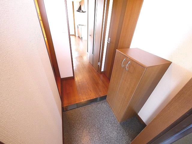 玄関　明るい玄関です