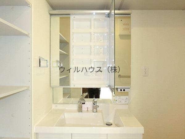 洗面設備　シャンプードレッサー！