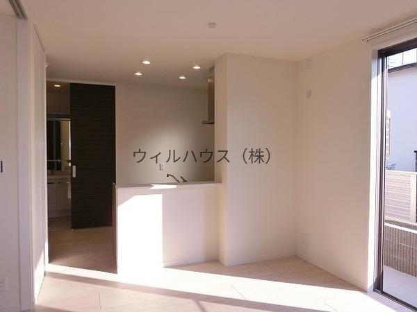 居室・リビング　人気のカウンターキッチン！