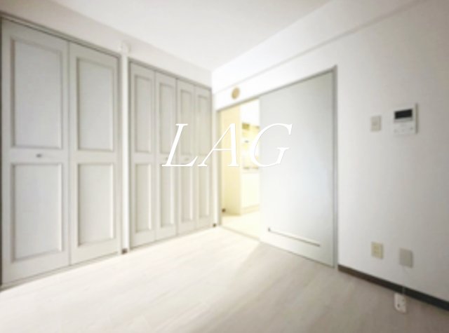 居室・リビング　洋室のお部屋です。