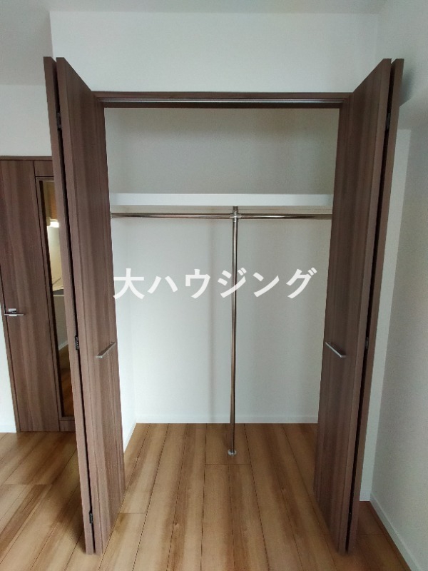 収納　。