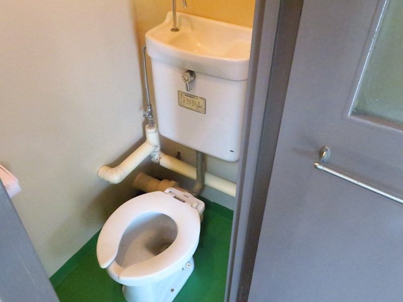 トイレ　同型タイプ